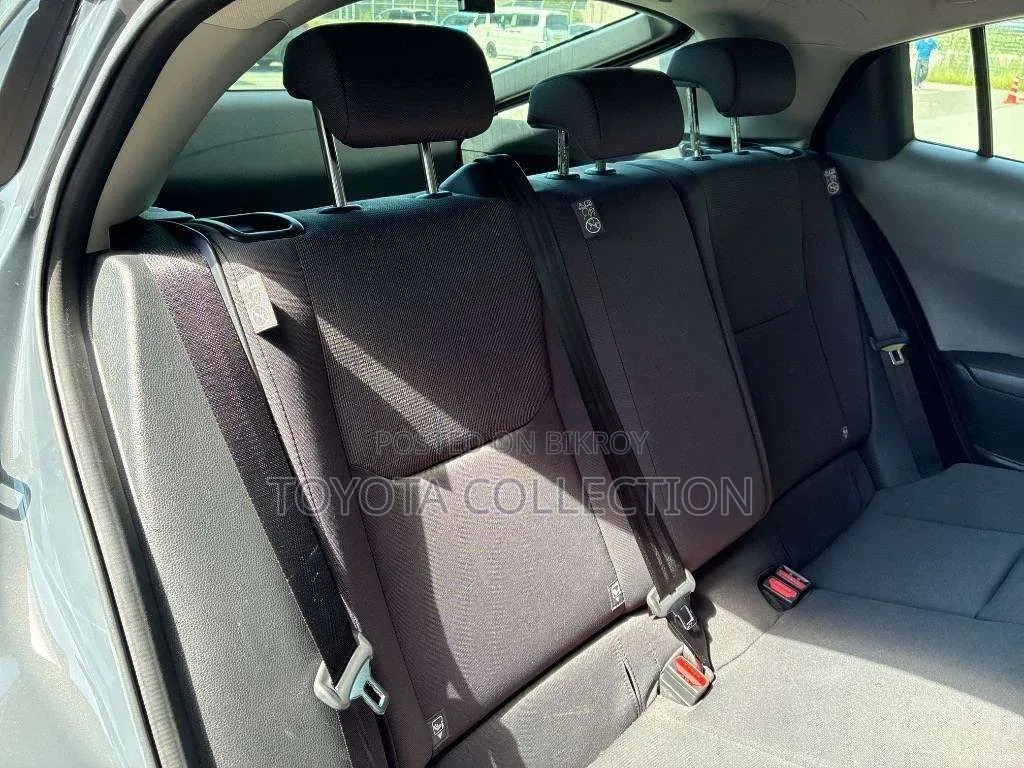 Toyota Prius 2023 Gray
