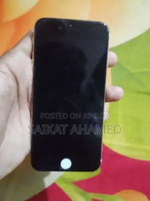 Apple iPhone 6 16 GB Gold