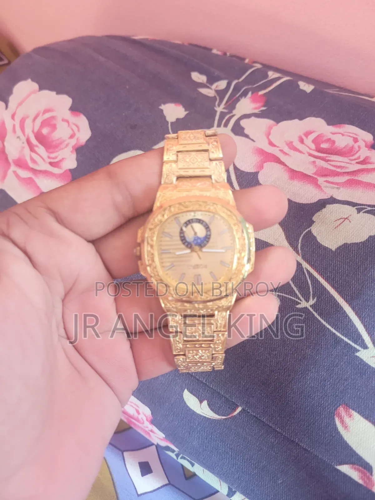 ঘড়ি for Sell