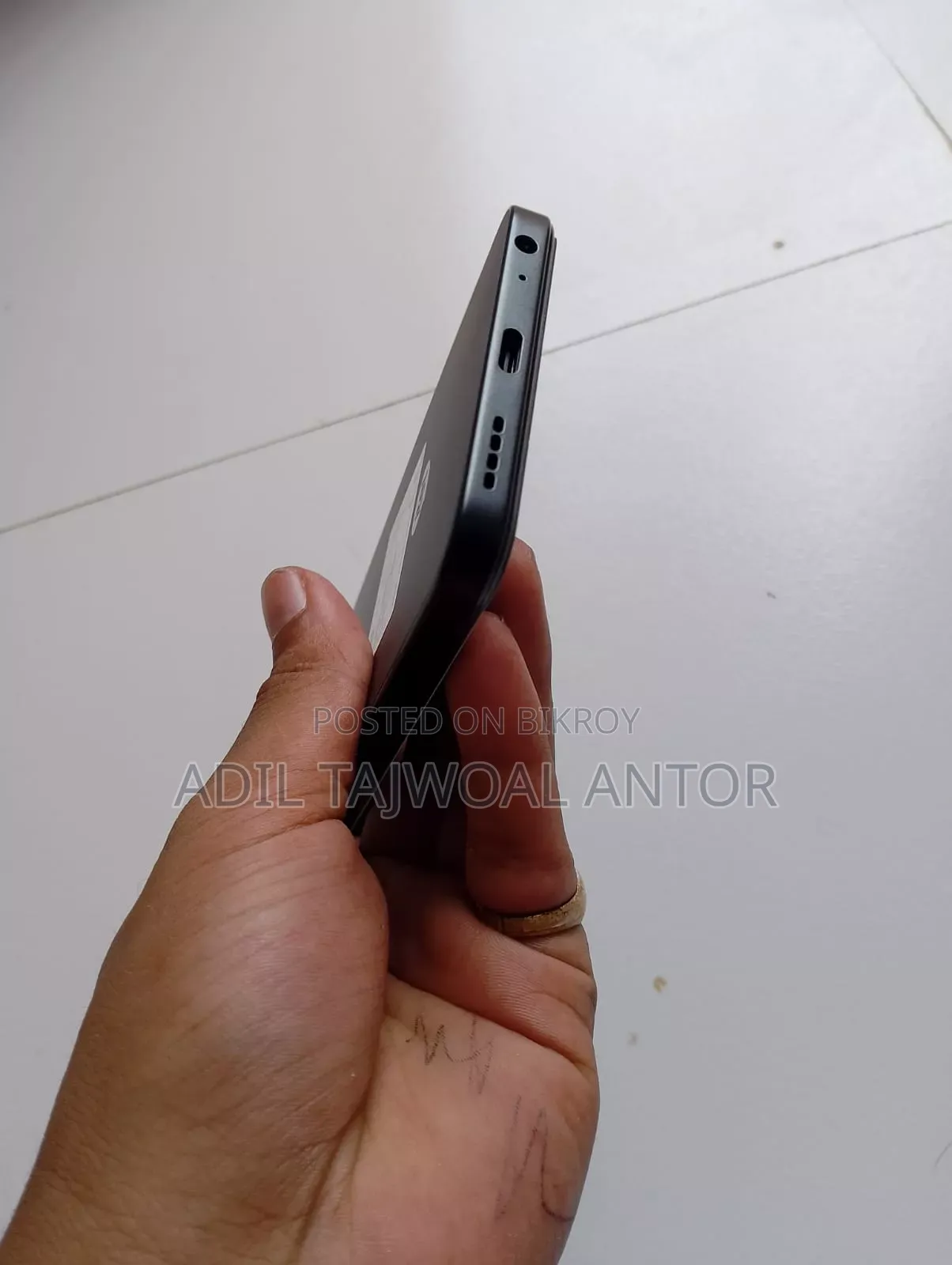 New Itel A100C 64 GB Black