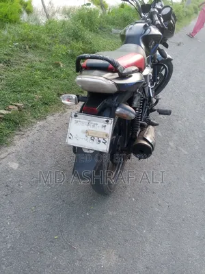 Bajaj Discover 150 2012 Black