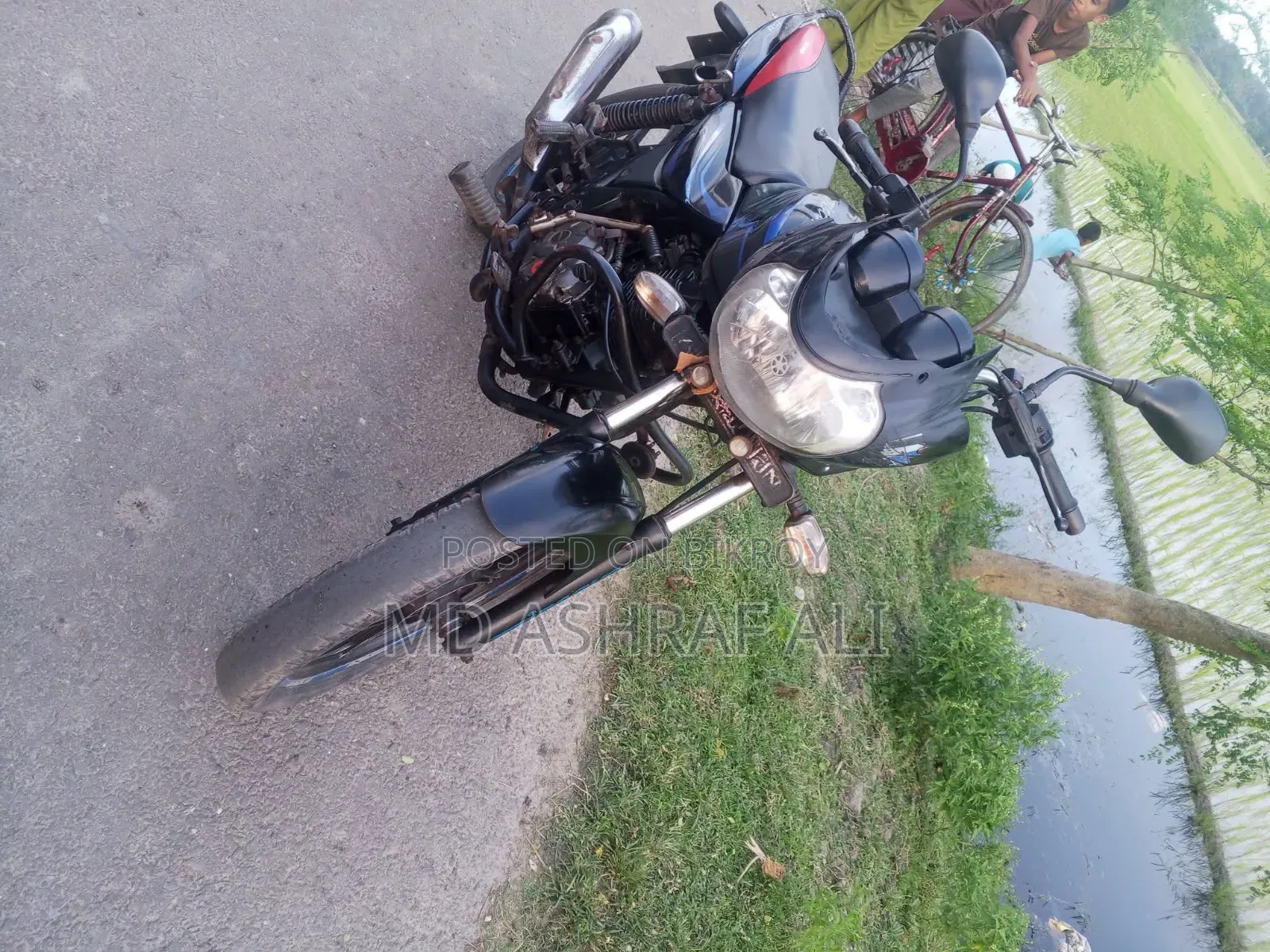Bajaj Discover 150 2012 Black