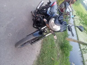 Bajaj Discover 150 2012 Black