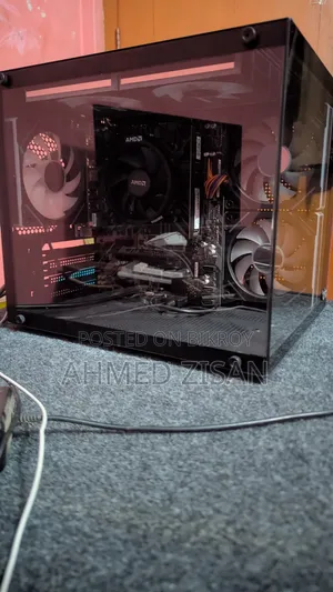Desktop Computer Gigabyte 8GB AMD Ryzen 5 SSD 256GB