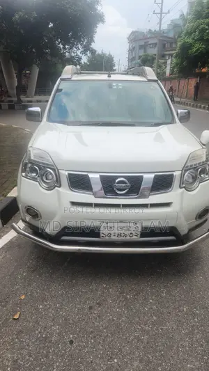 Nissan X-Trail 2.0 Petrol XE 2012 White