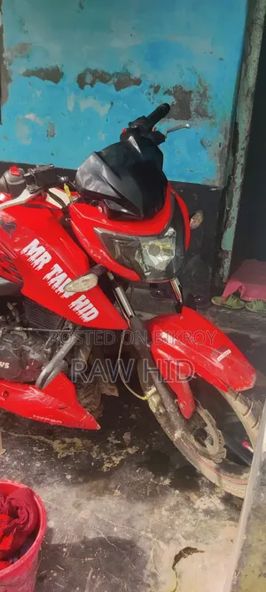 New TVS Apache 160 4V 2018 Red