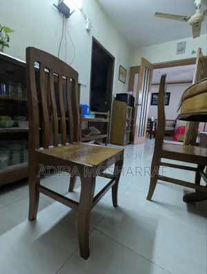 Dining Table With 6 Seats (Segun)