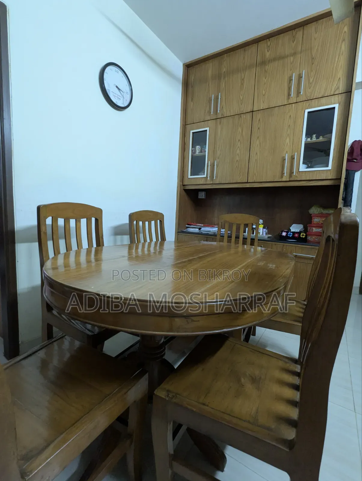 Dining Table With 6 Seats (Segun)