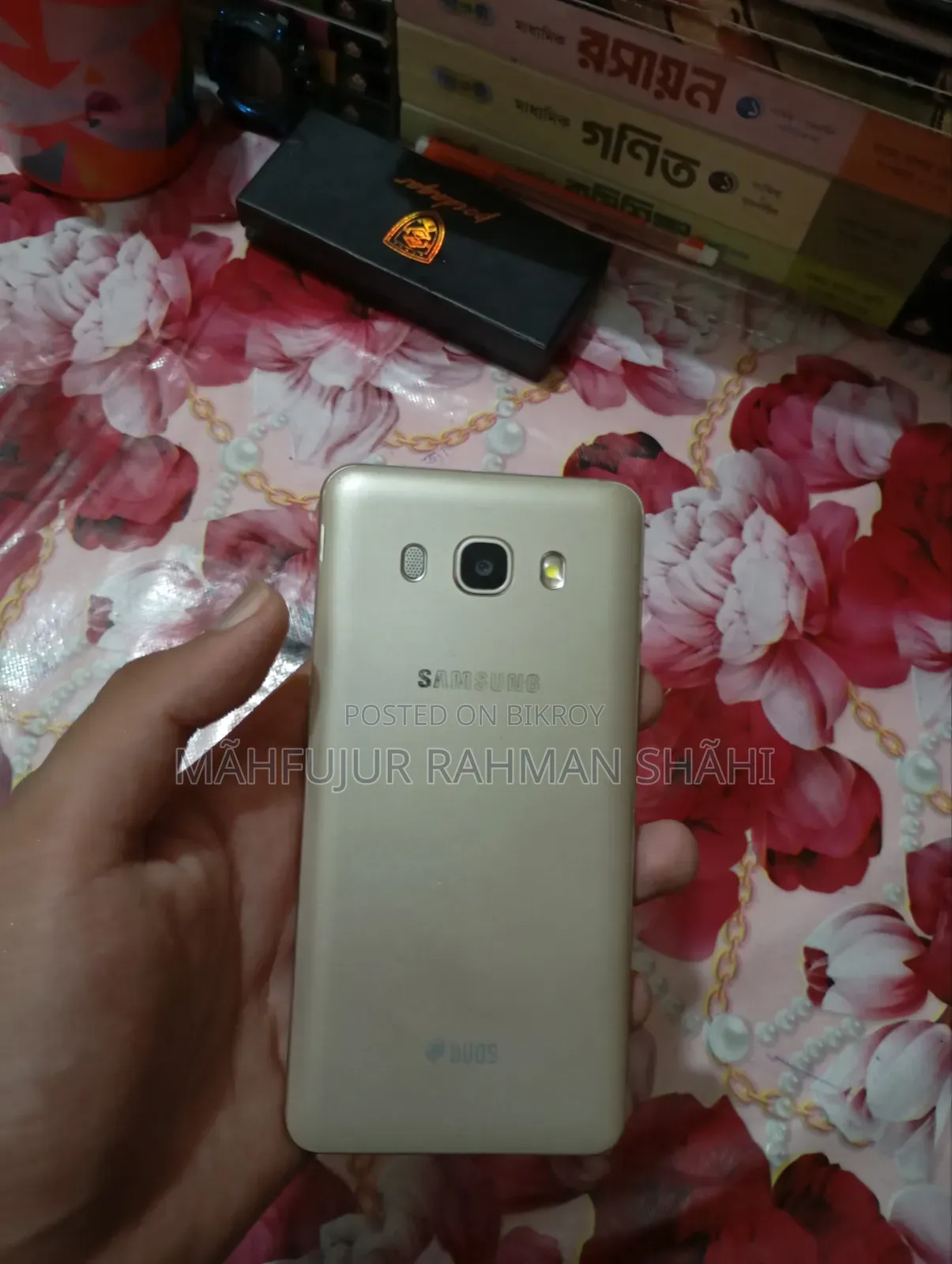 Samsung Galaxy J5 16 GB Gold