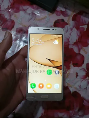 Samsung Galaxy J5 16 GB Gold