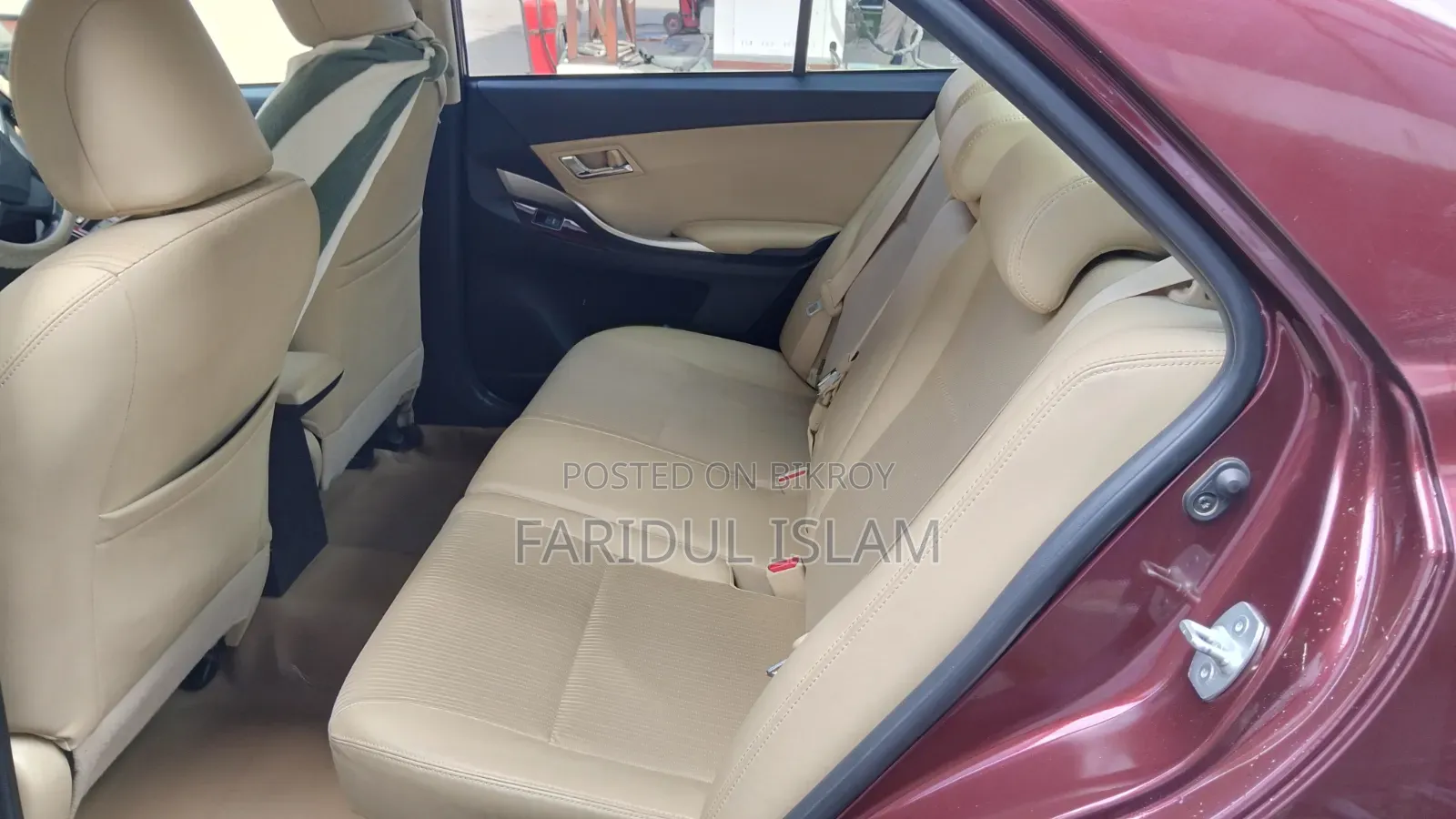 Toyota Premio 2018 Maroon