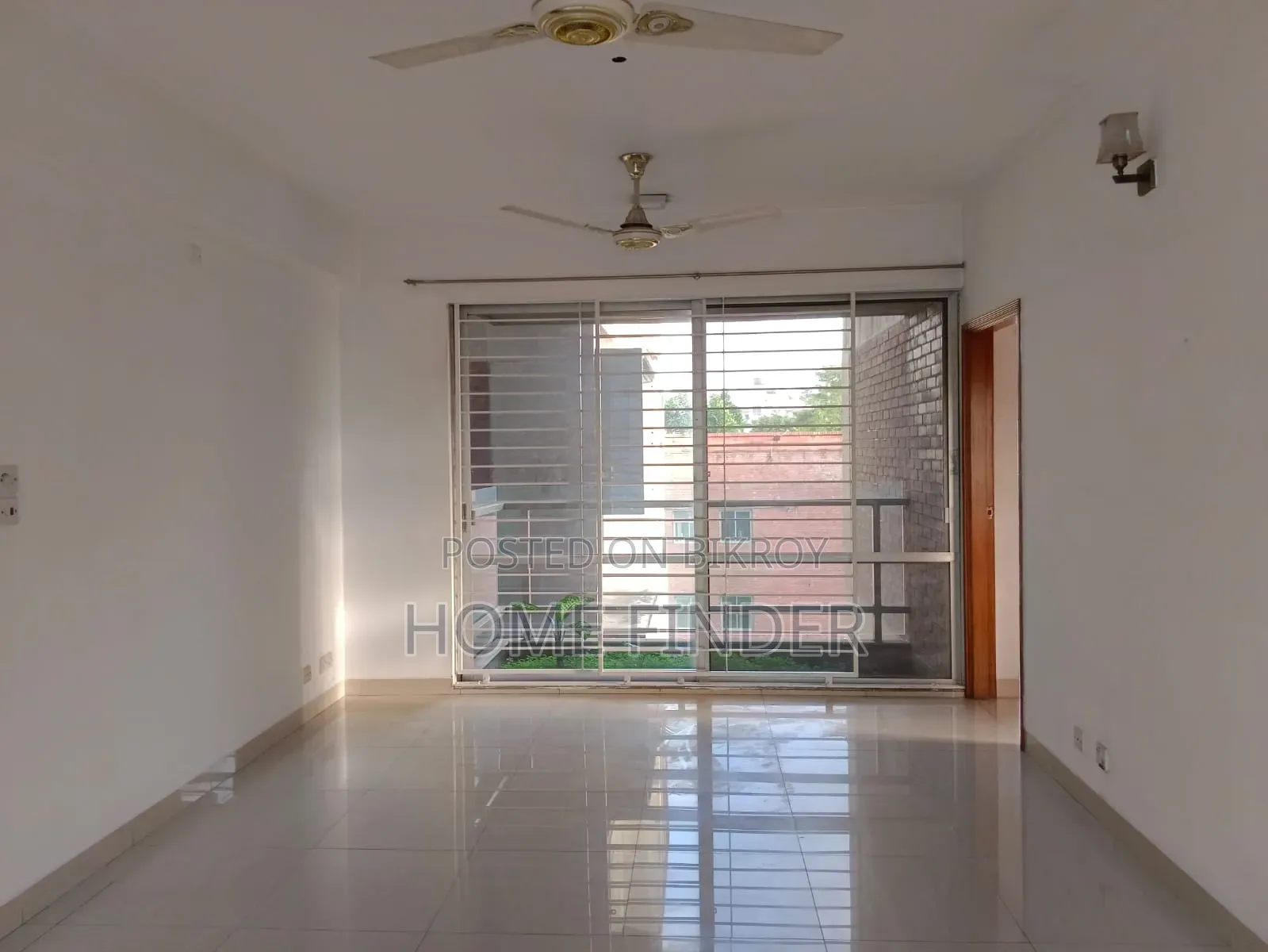 4bdrm Apartment in Gulshan for rent