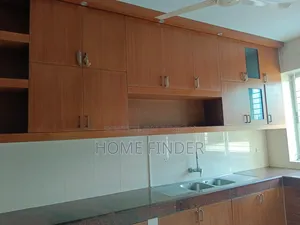 4bdrm Apartment in Gulshan for rent