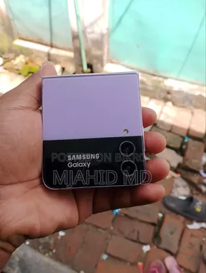 Samsung Galaxy Z Flip4 256 GB Pink