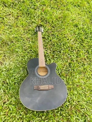 গিটার বিক্রি হবে