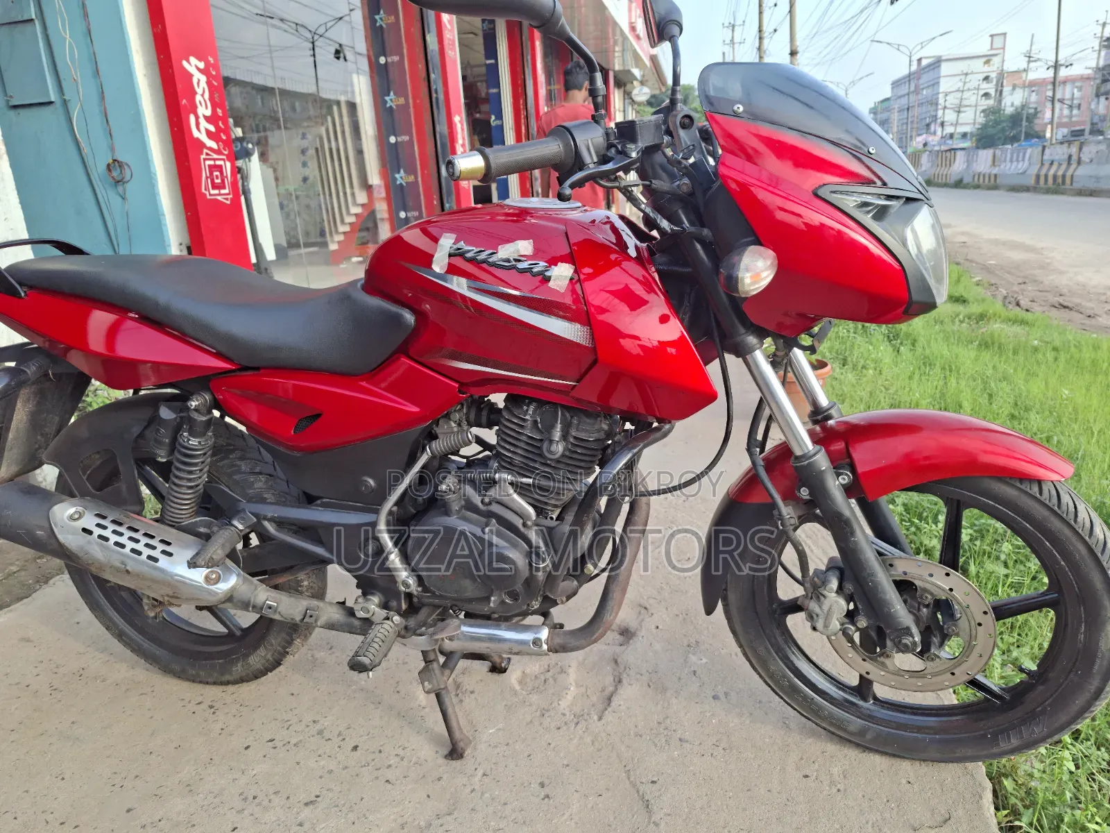 Bajaj Pulsar 150 2010 Red