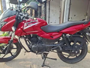 Bajaj Pulsar 150 2010 Red
