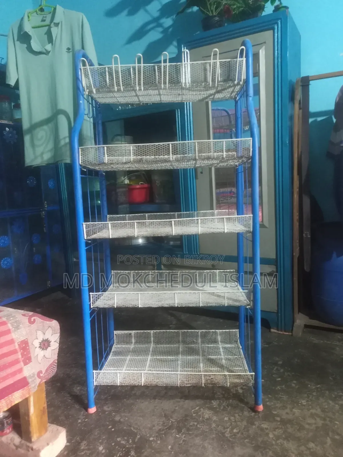 এই রেকটি বিক্রি করব।