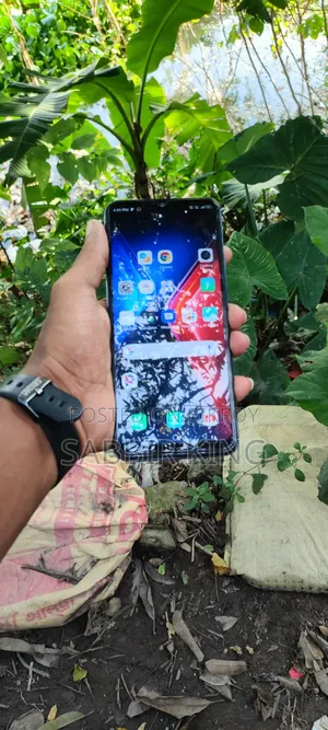 Infinix Hot 11 Play 64 GB Bronze