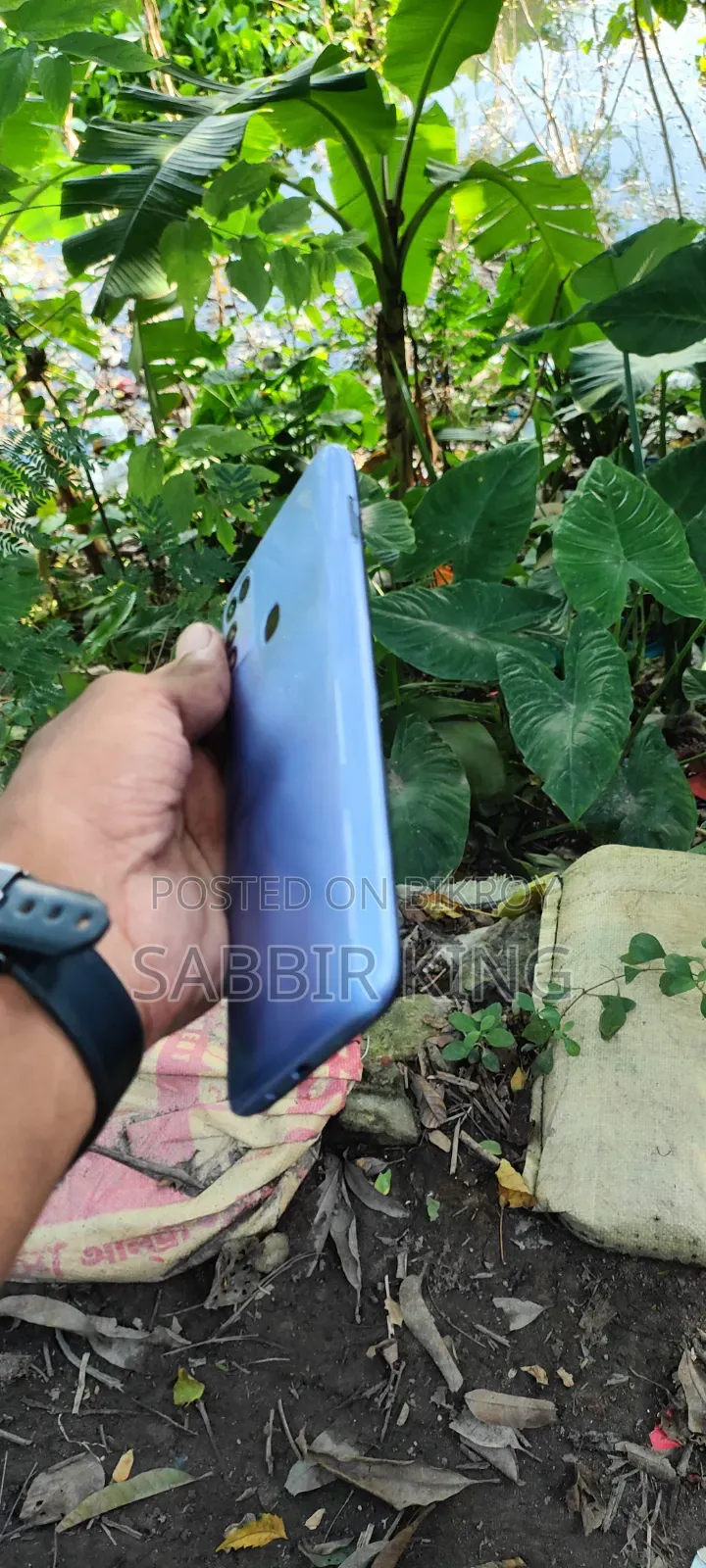 Infinix Hot 11 Play 64 GB Bronze