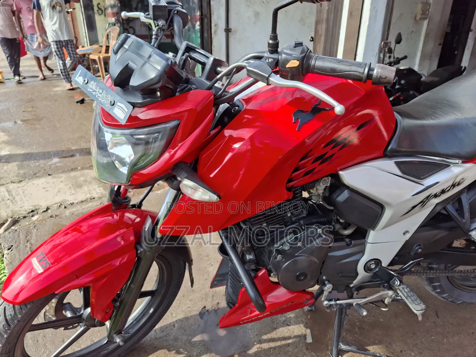 TVS Apache 160 4V 2019 Red