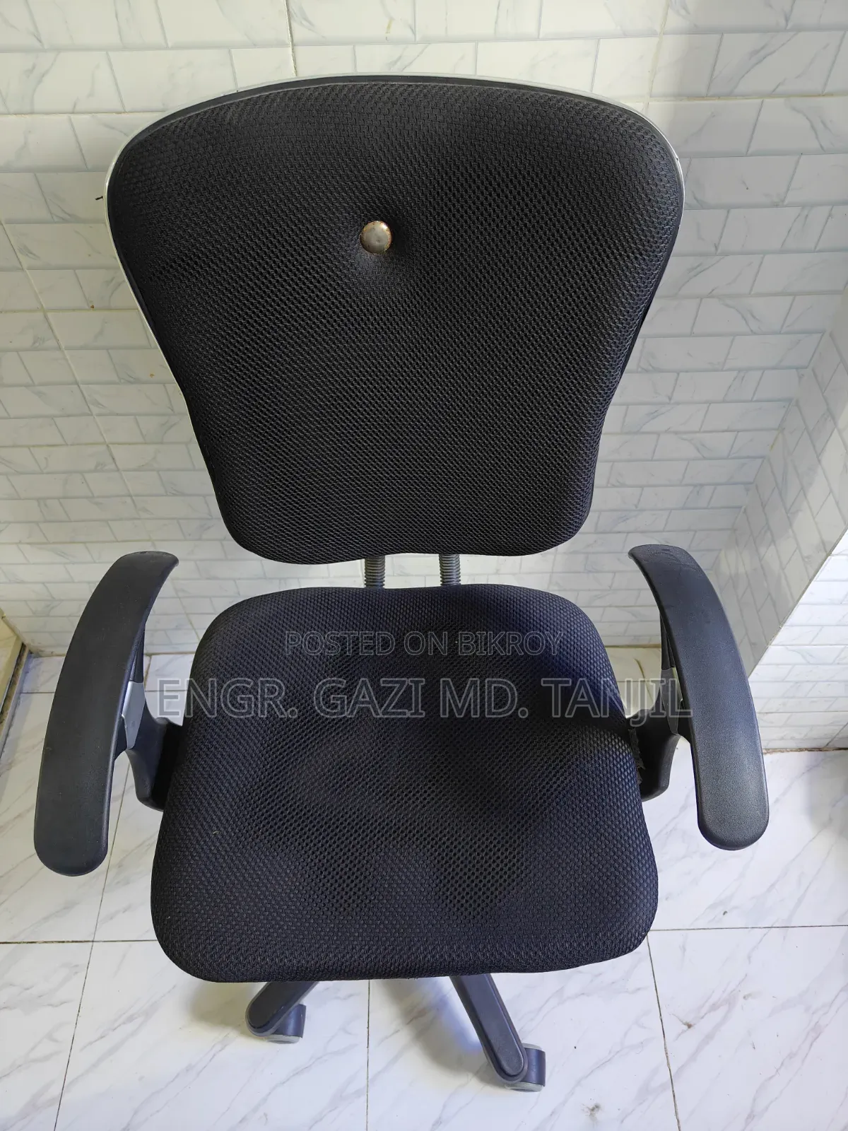 Chair for sale!