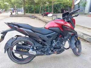 Honda X-Blade 160 2021 Red