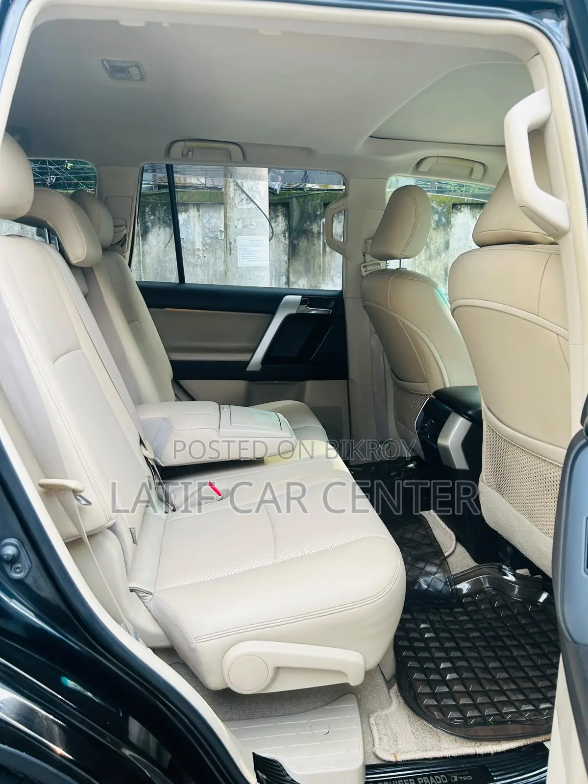 Toyota Land Cruiser Prado 2012 Black
