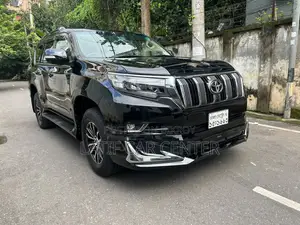 Toyota Land Cruiser Prado 2012 Black