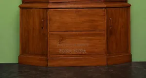 Showkes Sate Wardrobe