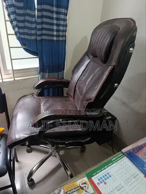 কমফোর্টেবল ৩৬০° চেয়ার বিক্রি হবে..