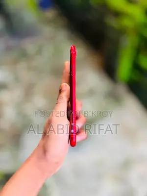 Apple iPhone XR 64 GB Red