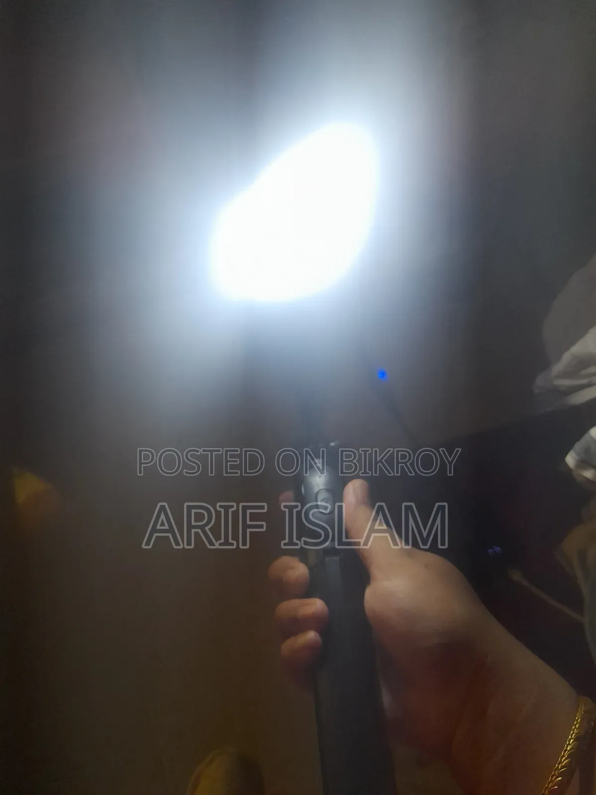 Smart Selfie Stick & K8 Wireless Microphone