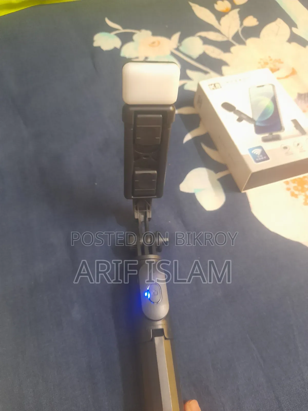 Smart Selfie Stick & K8 Wireless Microphone
