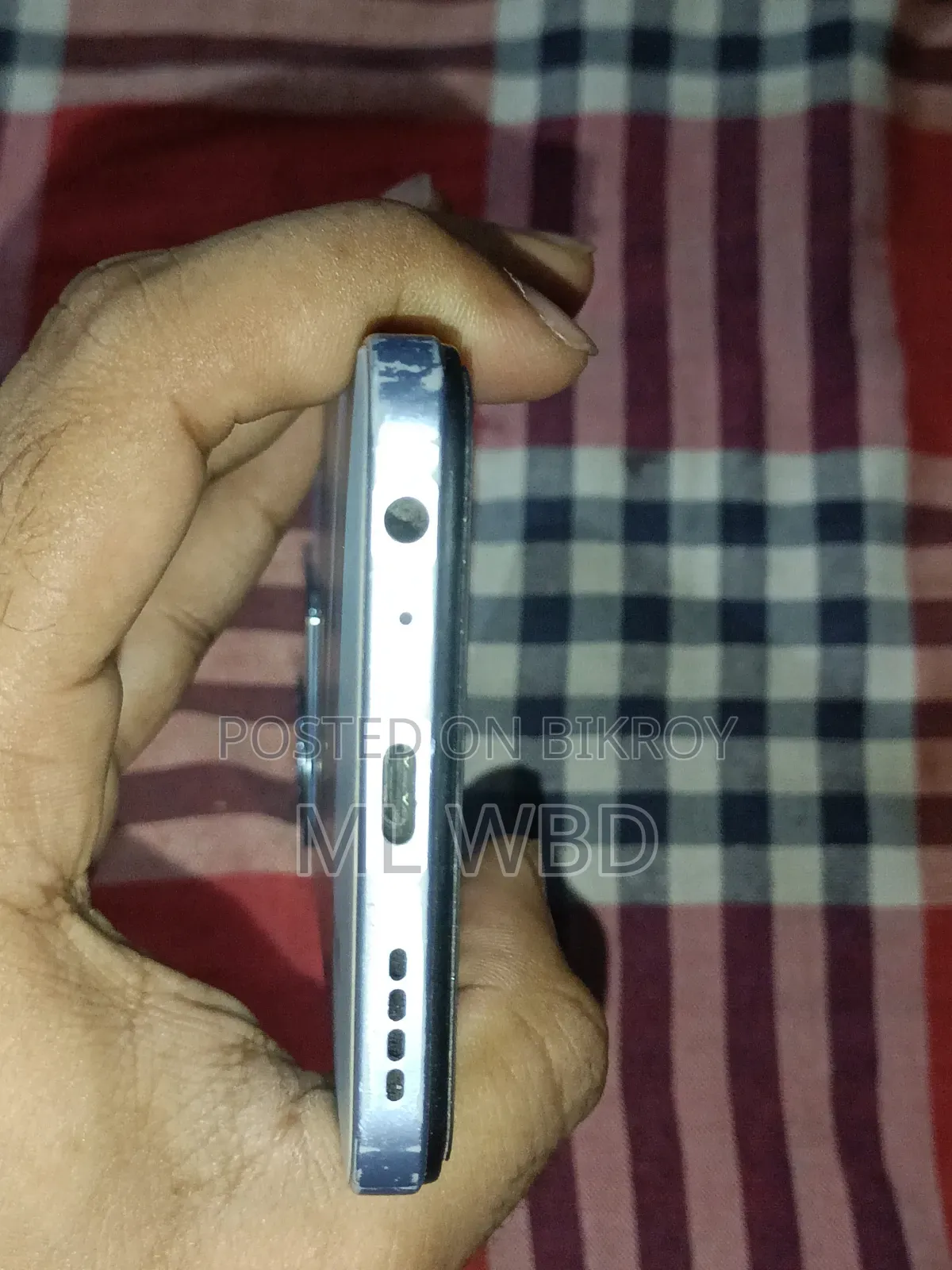 Vivo Y22s 128 GB Blue