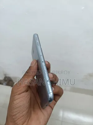 Samsung Galaxy J3 16 GB Silver