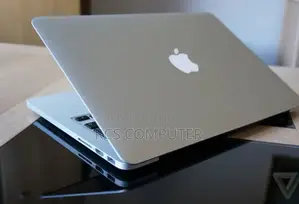 Laptop Apple MacBook 2015 16GB Intel Core i7 SSD 16 GB