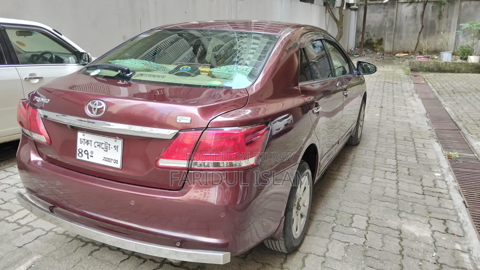 Toyota Premio 2018 Maroon