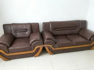 সোফা সেটটি বিক্রি করা হবে