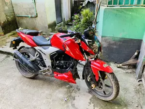 TVS Apache RTR 160 4V 2021 Red