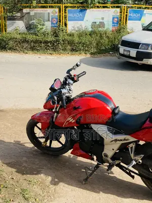 TVS Apache RTR 160 4V 2021 Red