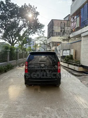 টয়োটা আভাঞ্জা ২০০৭ কালো