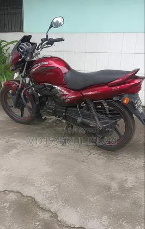 Runner Bullet 100 2017 Red