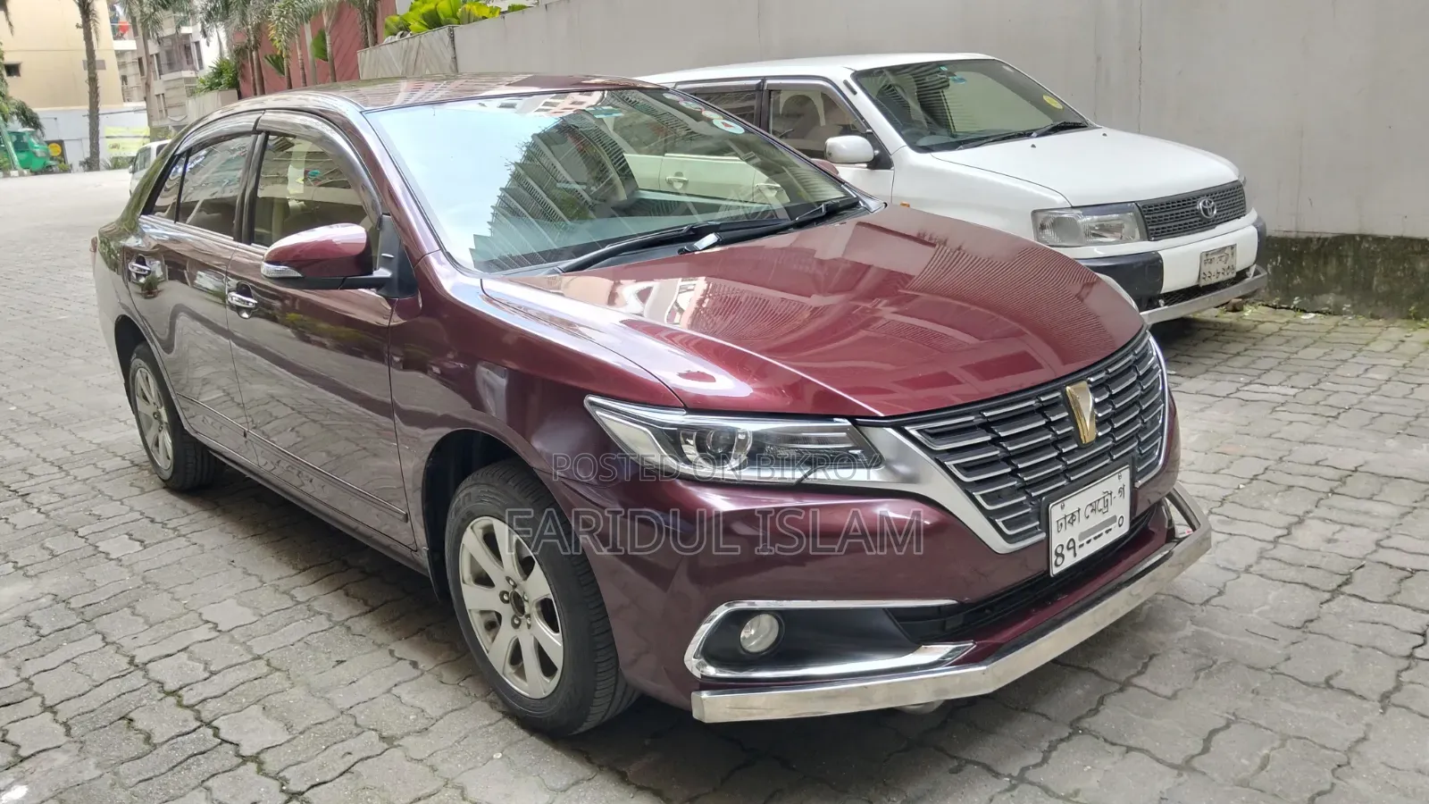 Toyota Premio 2018 Maroon