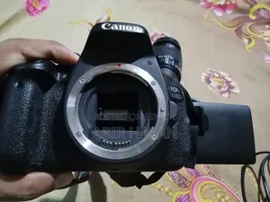 Canon 600d Camera 55-250 Joom Lance