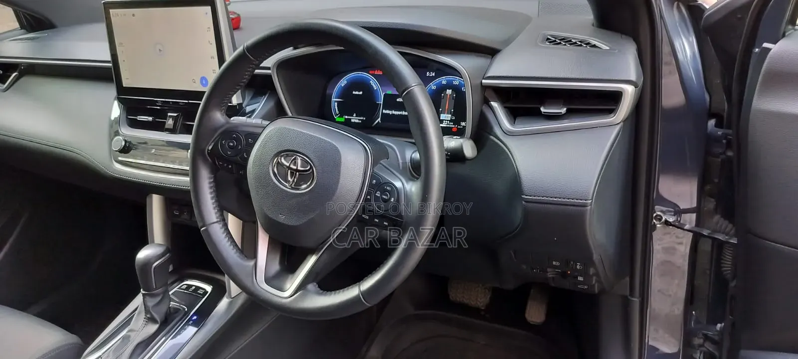 Toyota Corolla Cross L 2025 Gray