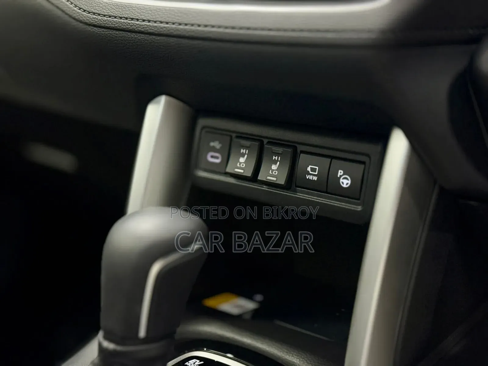 Toyota Corolla Cross L 2025 Gray
