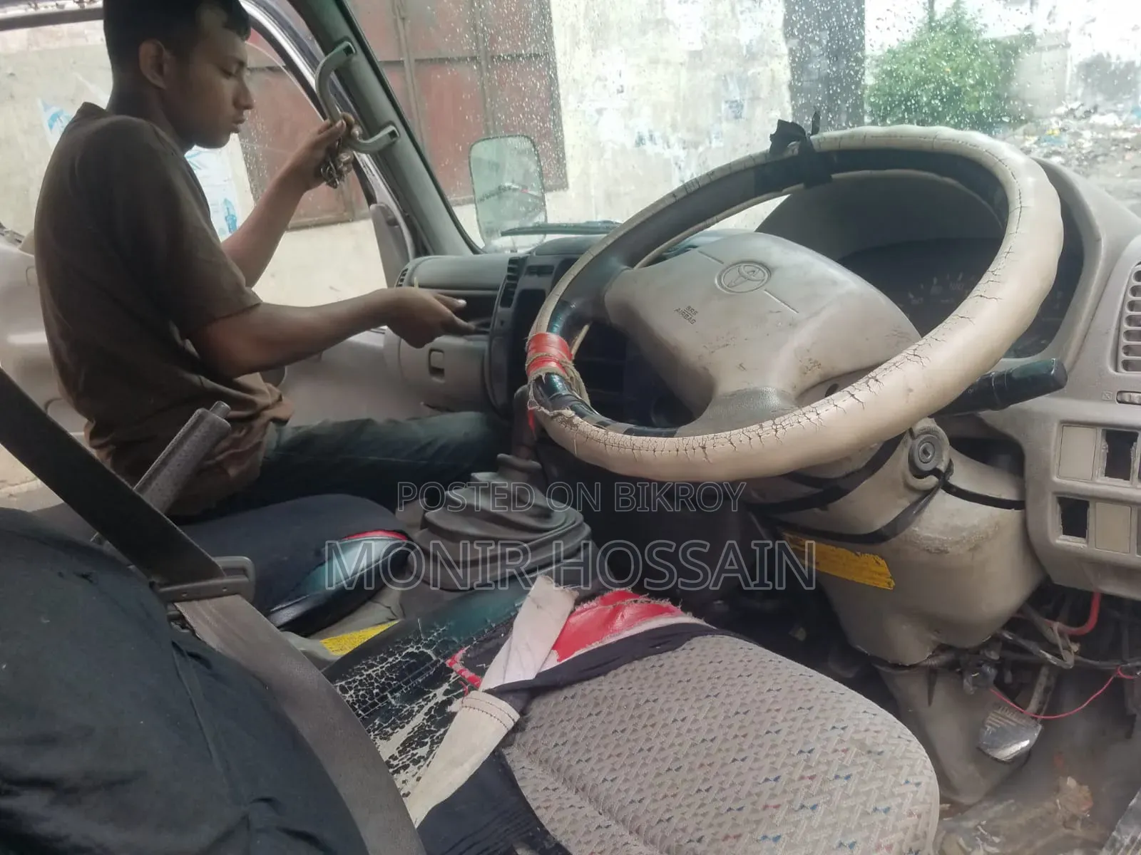 Toyota Dyna Cover Van (2005 Model) বিক্রয় হবে
মূল্য: ৮,৭০,০০০ টাকা