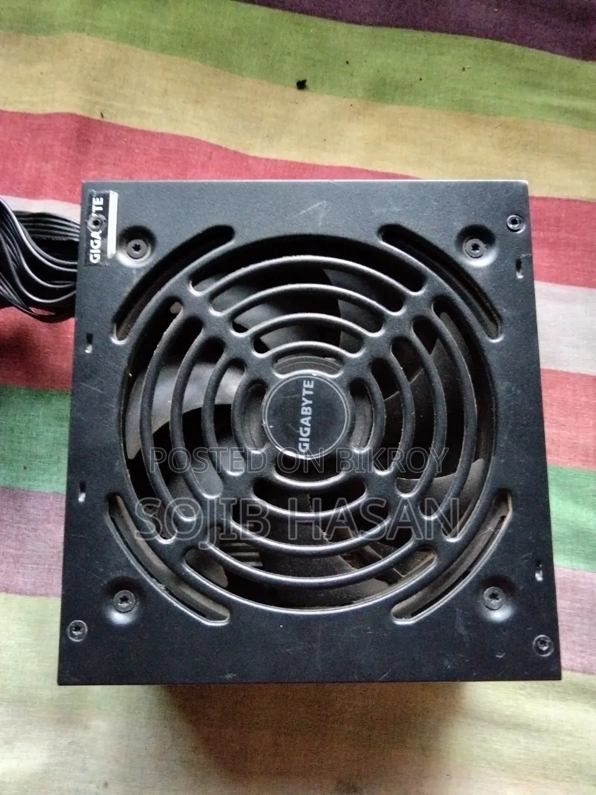 গিগাবাইট ৫৫০ওয়াট ৮০+ ব্রোঞ্জ পাওয়ার সাপ্লাই