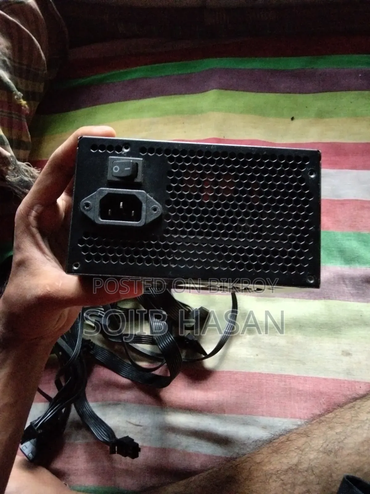 গিগাবাইট ৫৫০ওয়াট ৮০+ ব্রোঞ্জ পাওয়ার সাপ্লাই